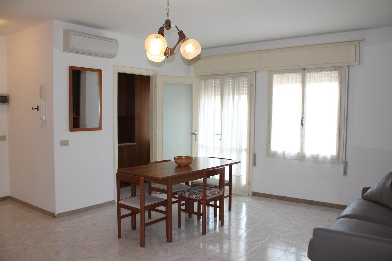 Santis 44 Apartment Grado Exterior photo