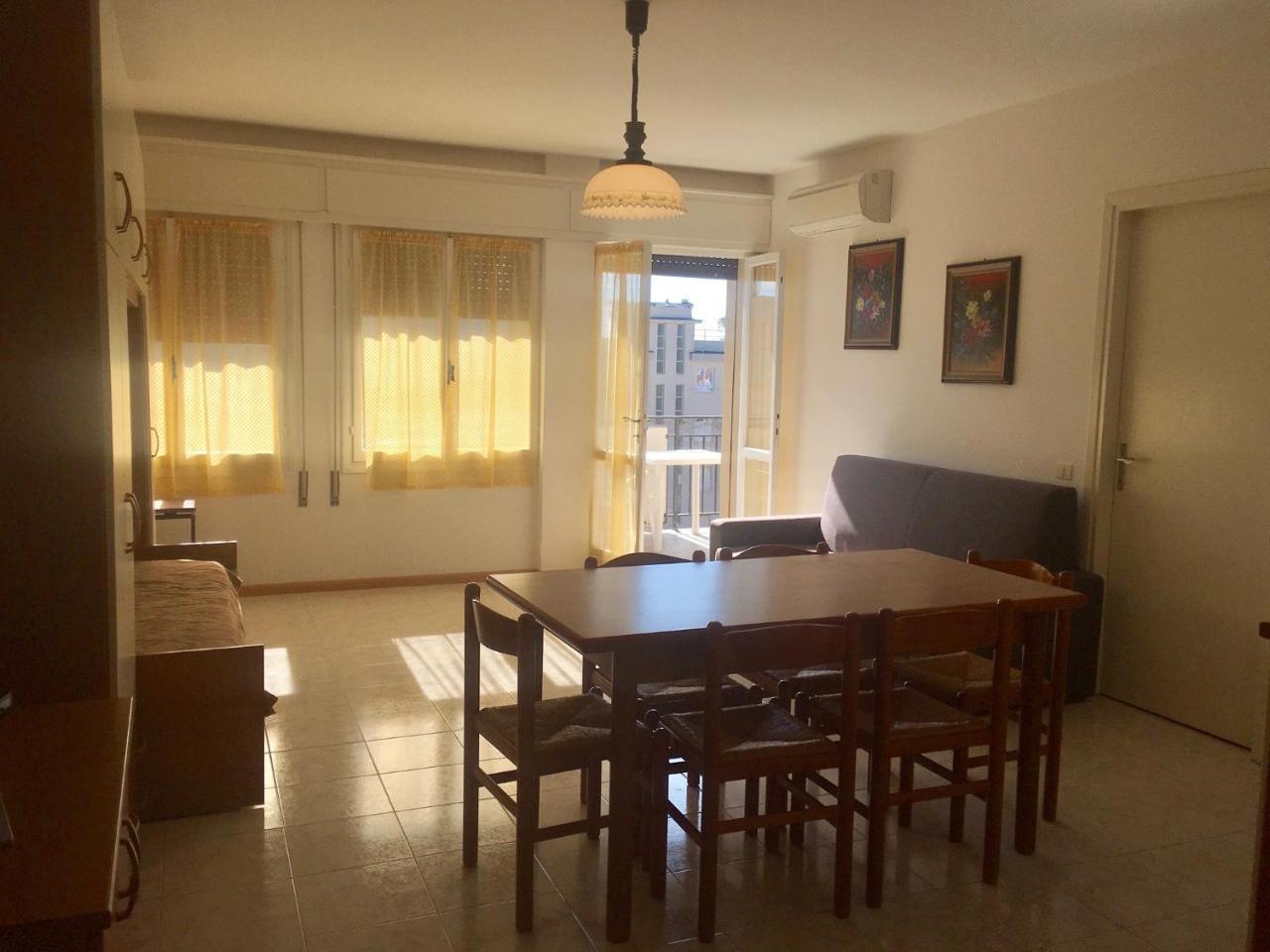 Santis 44 Apartment Grado Exterior photo